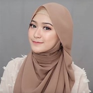 Hiasan Sederhana pada Hijab